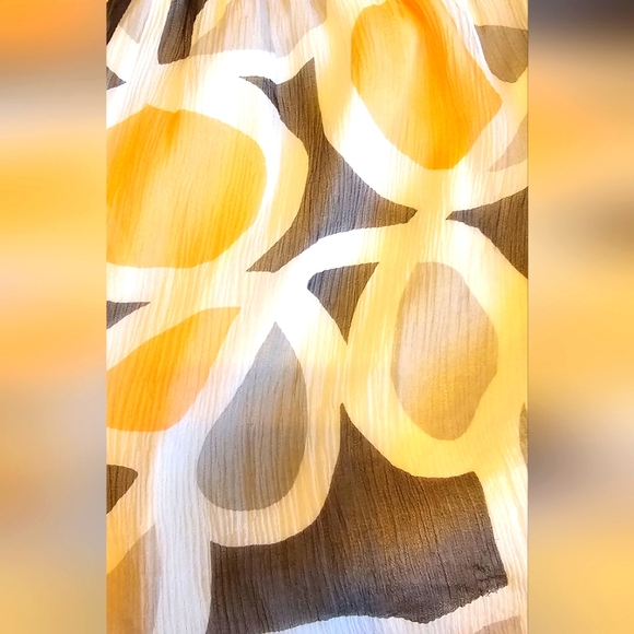 Women' The Limited Strapless Blouse - Picture 4 of 6